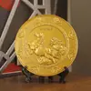 Nova Cor Dourado Areia Cavalo para o Sucesso Medalha Redonda Enfeites Cavalo Dourado para Dar Riqueza Ano do Cavalo Enfeites de Fortuna para Mesa Artesanato