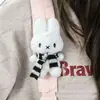 Lindo juguete de peluche al por mayor colgante para mochila muñeca de peluche de dibujos animados bolsa de puesto llavero Velcro colgador de bolsa de estudiante