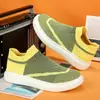 24 Zapatos Deportivos Casuales de Punto Cruzado de Gran Tamaño Nuevos Transfronterizos para Parejas, Hombres y Mujeres, Zapatillas Transpirables de Moda sin Cordones