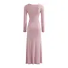 Vestido largo de manga larga de alta gama estilo vintage francés para mujer, adecuado para otoño e invierno, con una falda de cola de pez de línea A, vestido largo adelgazante y favorecedor para primavera