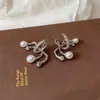 Ear Cuff de Perla Irregular Francesa Diseño de Lujo Ligero de Alta Gama para Orejas Sin Perforar Diseño de Pinza para Cartílago Auditivo Sentido del Diseño Nicho Accesorios de Pendientes Versátiles para Mujeres