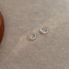 Brincos compactos e elegantes de zircônia com clipe de orelha estilo coreano, brincos de viagem com arco, requintados brincos de clipe de orelha de osso de orelha irregular com diamante quadrado