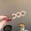 Novo acessório de cabelo 2026: grampo de cabelo de diamante doce e brilhante, presilha para franja lateral, versátil e elegante para o uso diário