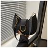 Moda Textura Semicircular Gran Capacidad Color Puro 2025 Casual Verano Nuevo Cadena Francesa Hombro Axila Bolso