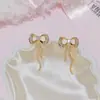 Brincos de Laço Luxo Leve de Alta Qualidade Agulha de Prata S925 Doces Elegantes Pequenos Estilo Chanel Brincos de Tarraxa Versáteis Exquisitos
