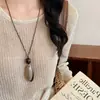Dinheiro Antigo Estilo Chinês! Colar Pingente em Tons de Marrom para Mulheres, Corrente Clavicular de Luxo de Alto Padrão, Acessório Longo de Verão