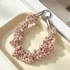 Artículos en stock estampado de leopardo malla correa para teléfono pedrería de estrella correa de muñeca plisada llavero versátil fuente de fábrica