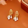 Brincos Pendentes de Borla de Luxo, Banhados a Cobre com Ouro Real 24K, Modernos e Exquisitos, Brincos Longos Dinâmicos para Mulheres, Presilhas de Orelha Versáteis