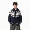 2026 Nuevo Cárdigan de Punto Jacquard Fair Isle Americano con Botones de Cuerno y Solapa para Hombres y Mujeres Otoño Invierno Chaqueta Suéter Versátil