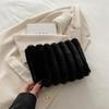 Bolso de mano elegante de gran capacidad para mujer, estilo retro, portátil, de moda coreana, otoño e invierno de 2024