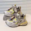 Tênis Dad Shoes para Meninas 2025 Outono Novo Malha Respirável Tênis Esportivo Infantil Solado Macio Versátil Tênis de Corrida para Meninos Tendência