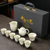 Conjunto Completo de Conjunto de Chá Kung Fu com Padrão de Rachaduras Ru Kiln e Ge Kiln para Uso no Escritório e em Casa, Incluindo Gaiwan, Bule e Caixa de Presente para Eventos Corporativos