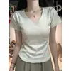 Camisa de Verano Nueva Estilo para Mujer, Corte Ajustado, Manga Corta, con un Diseño Único, Versátil y Favorecedora, Hecha de Algodón de Alta Calidad