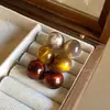 Pendientes de Bola Difuminada Ojo de Gato Estilo Retro de Hong Kong para Mujer, Pendientes de Nicho de Gama Alta Estilo Maillard, Pendientes Elegantes de Moda