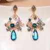 Brincos Ovais de Resina Estilo Europeu e Americano Borboleta Flor Gota d'Água com Diamantes, Brincos Vintage de Luxo Leve Nicho de Alta Qualidade
