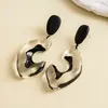 Pendientes Geométricos de Flor de Resina Transfronterizos Europeos y Americanos Otoplastias Maillard Otoño e Invierno Diseño Nicho de Gama Alta Joyería para Orejas Venta al por Mayor