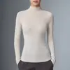 Primera línea de prêt-à-porter Yangzi de lana fina 100% para mujer, cuello semi-alto, corte ajustado, efecto adelgazante, suéter de punto