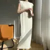 Vestido sin mangas de color liso con diseño deshilachado y cuello redondo, por encima de la rodilla, holgado, casual, para primavera y verano, delgado, con cuentas curvas, falda tipo chaleco para mujer