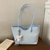 Bolsa de Gran Capacidad Transfronteriza para Mujer Verano 2026 Nuevo Versátil Moda Hombro Único Tendencia Viaje Diario Retro Casual Bolso Tote