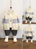 1575 Suéter Cardigan para Niños Primavera, Otoño e Invierno Nuevo de Moda Genial Cardigan de Punto para Niños Atuendo de Invierno Elegante Chaqueta con Cremallera para Bebé
