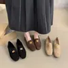 Nuevos Zapatos de Solapa de Boca Profunda Otoño 2026 para Mujer Mocasines de Gamuza sin Cordones Mocasines de Estilo Británico para Mujer Punta Cuadrada Retro