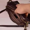 Bolso Bandolera de Cuero Retro para Hombre Horizontal Personalizado Piel de Vaca de Primera Capa Diseño Personalizado Plisado Bolso para Caminar al Aire Libre de Negocios