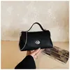 Bolsa Nicho Estilo Coreano para Mulheres Nova Moda Primavera 2026 Bolsa Quadrada Pequena com Fecho de Corrente Bolsa de Ombro Casual para Mulheres