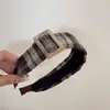 Diadema a Cuadros Simple Coreana Nuevo Estilo 2025 Estilo Preppy Versión Ancha Diadema con Hebilla Cuadrada para Salir Pasador Versátil
