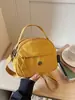 Bolso Cuadrado Pequeño Estilo Nuevo 2026 para Mujer, Sencillo y de Moda, Bolso de Hombro de Aspecto Elegante para Mujer, Bolso Cruzado Casual de Nicho para Llevar en la Mano