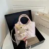 Nova Bolsa Feminina Versátil Tendência 2026 Bolsa de Ombro Único Transversal para o Dia a Dia Tendência Temperamento Bolsa Pequena de Mão