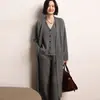 2025 Nuevo Otoño e Invierno Suave Ceroso Cachemira para Mujer Largo Holgado Cuello en V Tejido Lana Cárdigan Suéter Grande Abrigo