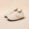 Sapatos de chão com forro de fleece para outono e inverno, para pais e filhos, pantufas grossas de algodão para crianças, à prova de frio, antiderrapantes, meias macias para bebês, sapatos para casais adultos