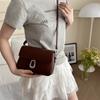 Nova Bolsa de Ombro com Corrente da Moda 2026 para Mulheres, Bolsa Transversal Simples e Moderna, Bolsa Quadrada Pequena Casual e Estilosa para Senhoras