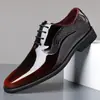 Amazon AliExpress Más Vendido Transfronterizo Estilo Británico Múltiples Estilos Formal de Negocios Punta Puntiaguda Zapatos de Hombre 660306