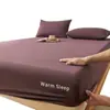 Saia de Cama Alta De Rong Classe A Conjunto de Três Peças Protetor de Colchão Espessado Adicionado Veludo de Leite Veludo Quente Capa à Prova de Poeira Cor Sólida