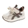 Zapatos para Caminar de Bebé 2026 Verano Nuevos Versión Coreana Zapatos Deportivos para Niños Malla Transpirable Zapatos Casuales para Niños Pequeños