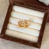 Colgante de Zirconia Super Brillante Forma de Corazón Clip para Oreja Lujo Ligero Moda de Gama Alta Exquisitos Pendientes Pendiente de Nicho Simple Temperamento Accesorios para Orejas para Mujeres