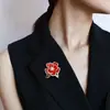 Broche de Camelia de Gama Alta para Mujer Exquisito Flor de Nicho Corsage Pin de Solapa de Traje de Gama Alta Accesorios Hebilla Antiexposición