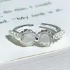 Anillo Abierto Corazón con Lazo de Diamantes Incrustados de Perlas, Dulce y Delicado, Anillo Apilable de Diseño Exquisito de Nicho para Mujeres