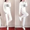 Ropa para mujer de talla grande 2026 traje deportivo casual para mujer, nueva moda de otoño conjunto de dos piezas de sudadera blanca