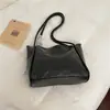 2026 Verano Nuevo Estilo Perezoso Simple Color Sólido Bolsa para el Trabajo y el Viaje Versátil Bolsa Tote Bolsa de Hombro al por Mayor Bolsas para Mujer