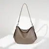 Bolso de Mano Retro Europeo y Americano Nuevo Otoño e Invierno Bolso de Hombro Tendencia para Viajes Bolso de Mujer Bolso de Diseño de Nicho Moda 2026