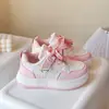 Zapatos casuales nuevos de primavera y otoño, color rosa suave, suela blanda, lindos, zapatillas con diseño de gatito, zapatos de dibujos animados para niños, zapatos antideslizantes para niñas