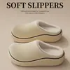 Bolsa Impermeable y Pantuflas de Algodón para Hombre para Otoño/Invierno, Exterior de EVA, Suela Suave Antideslizante, Uso en Casa, Pantuflas de Algodón Gruesas y Cálidas para Mujer