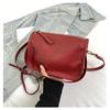 Bolsa Quadrada Pequena Casual de Moda Transfronteiriça para Mulheres Inverno 2026 Estilo Coreano Tendência Versátil Bolsa de Ombro com Toque de Luxo Bolsa de Nicho para Mulheres