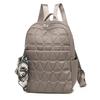 Primavera y verano nuevo bordado de rombos textil Oxford anti-salpicaduras mochila de ocio bolsa de mujer fabricantes venta al por mayor exportación