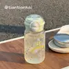 Taza de Agua de Plástico Nueva y Elegante para Niñas, Portátil de Verano con Doble Tapa, Taza Linda para Estudiantes con Popote, Venta al por Mayor