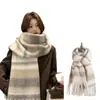 Versão Coreana 2025 Novo Cachecol Listrado Mohair High-End Inverno Espessado À Prova de Frio Quente Versátil Xale Aquecedor de Pescoço