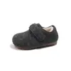 Sapatos de Bebê Estilo Coreano 2026 Inverno Tecido de Lã Infantil Peles Sapatos Birken Unissex Versátil Solado Macio Mocassins
