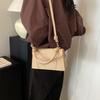 Bolsa de mão retrô simples feminina 2024 outono nova coreana cor sólida listrada bolsa de ombro crossbody pequena bolsa quadrada bolsa feminina